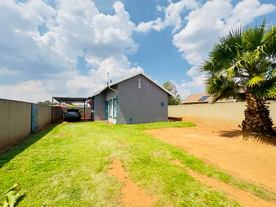 2 Bedroom House For Sale in Boksburg - hrim.webp