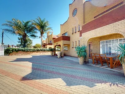 5 Bedroom House To Rent in Germiston - img