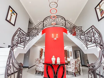 7 Bedroom House For Sale in Centurion - LuN4.webp