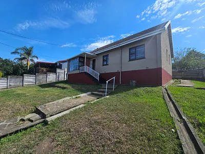 3 Bedroom House To Rent in East London - lc18.webp