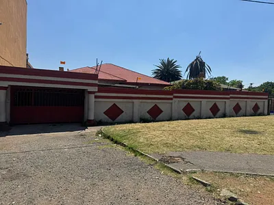 3 Bedroom House For Sale in Johannesburg - iLKG.webp