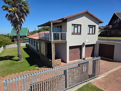 4 Bedroom House For Sale in Mossel Bay - img