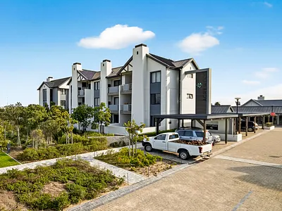 2 Bedroom Apartment To Rent in Somerset West - Q6AA.webp