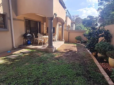 4 Bedroom Townhouse To Rent in Edenvale - img