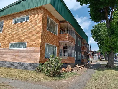3 Bedroom Apartment To Rent in Johannesburg - kpxA.webp