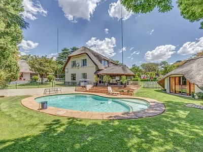 5 Bedroom House For Sale in Randburg - CQtX.webp