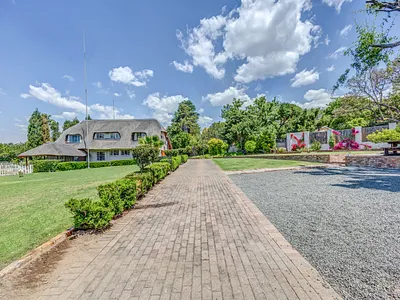 5 Bedroom House For Sale in Randburg - OnKC.webp