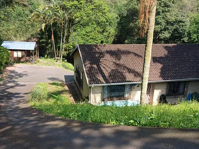 3 Bedroom House To Rent in Queensburgh - X2wA.webp
