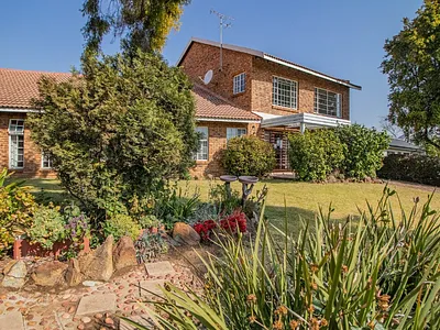 5 Bedroom House For Sale in Edenvale - img