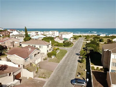 3 Bedroom House For Sale in Jeffreys Bay - pbkc.webp