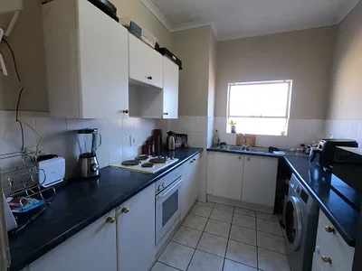 2 Bedroom Apartment For Sale in Midrand - yr8F.webp