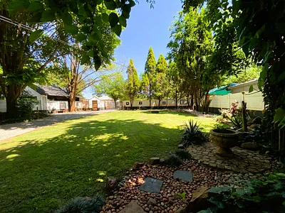 6 Bedroom House For Sale in Potchefstroom - 3APP.webp