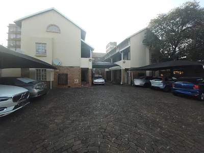 0.5 Bedroom Apartment For Sale in Pretoria - img