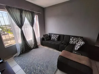 2 Bedroom Apartment For Sale in Pretoria - XII2.webp