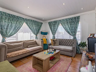 3 Bedroom House For Sale in Parow - VFfq.webp