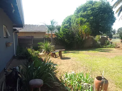 3 Bedroom House For Sale in Vanderbijlpark - TJ8m.webp