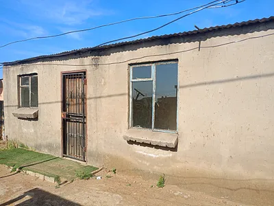 2 Bedroom House For Sale in Vanderbijlpark - SwcM.webp