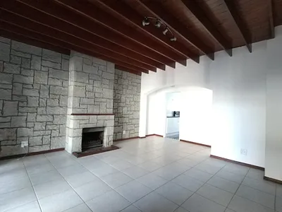 3 Bedroom Townhouse To Rent in Blouberg - rSA3.webp
