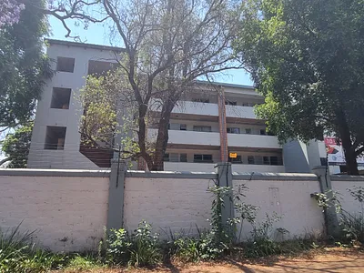 3 Bedroom Apartment For Sale in Pretoria - KsWz.webp