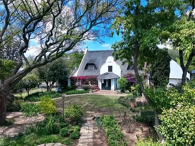 4 Bedroom House For Sale in Glen Austin, Midrand - wBbH.webp