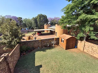 3 Bedroom Townhouse For Sale in Akasia - d0Yx.webp