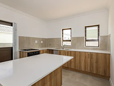 2 Bedroom House For Sale in Cape Town - XEcj.webp