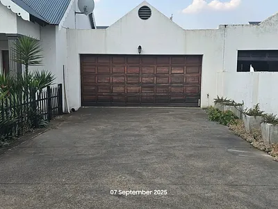 2 Bedroom House For Sale in Witbank - lSvq.webp