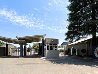 2 Bedroom Apartment For Sale in Benoni - bk6e.webp