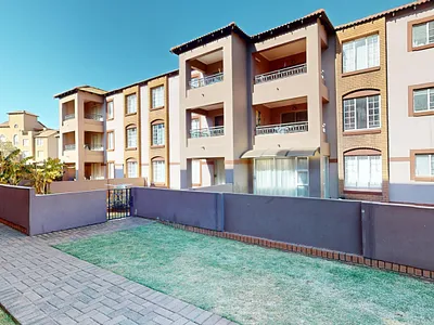 2 Bedroom Townhouse For Sale in Germiston - 0oXD.webp