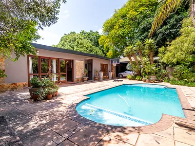 5 Bedroom House For Sale in Pretoria - 9lCu.webp