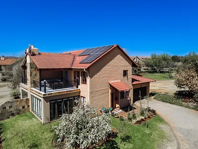 3 Bedroom Townhouse For Sale in Hartbeespoort - Qa3T.webp