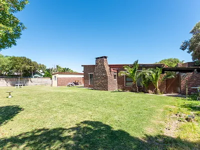 4 Bedroom House For Sale in Langebaan - 58gt.webp