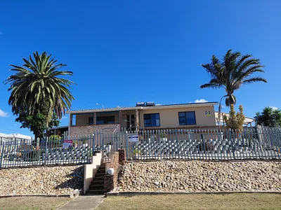 4 Bedroom House For Sale in Despatch - aGGN.webp