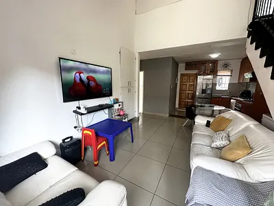 3 Bedroom Apartment For Sale in Edenvale - 2SFu.webp