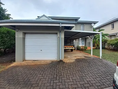 3 Bedroom Townhouse For Sale in Rustenburg - aGC4.webp