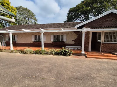 3 Bedroom House To Rent in Durban - lvzo.webp