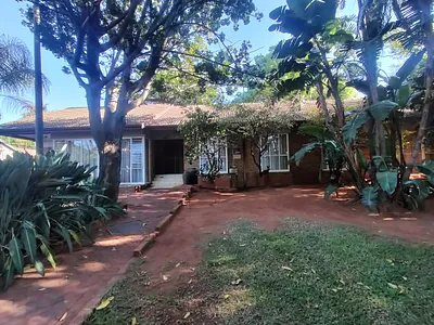 4 Bedroom House For Sale in Pretoria - kNyV.webp