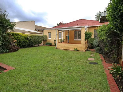 3 Bedroom House For Sale in Johannesburg - x0Ms.webp