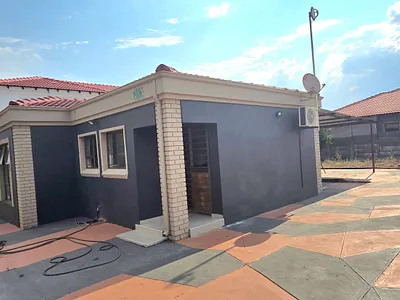 2 Bedroom House To Rent in Louis Trichardt - iPcd.webp