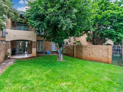 2 Bedroom Townhouse For Sale in Centurion - oU4t.webp