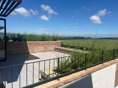 3 Bedroom Apartment For Sale in Hilton - LpKu.webp