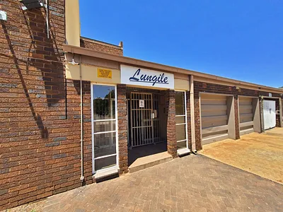 1 Bedroom Apartment For Sale in Potchefstroom - 1VXN.webp