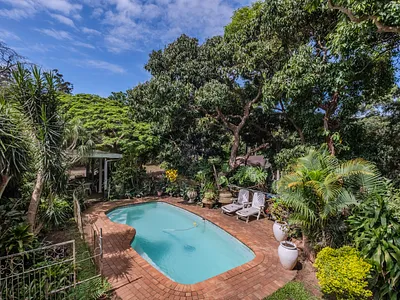 3 Bedroom House For Sale in Durban North - 3Inf.webp