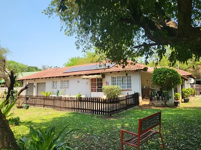 7 Bedroom House For Sale in Komatipoort - s54k.webp