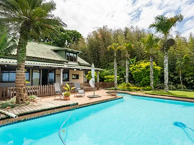 3 Bedroom Townhouse For Sale in Amanzimtoti - 3imp.webp