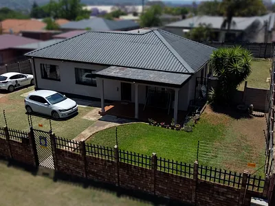 3 Bedroom House For Sale in Pretoria - 7PB1.webp