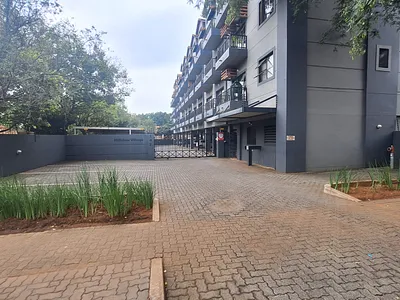 1 Bedroom Apartment For Sale in Pretoria - x9B9.webp