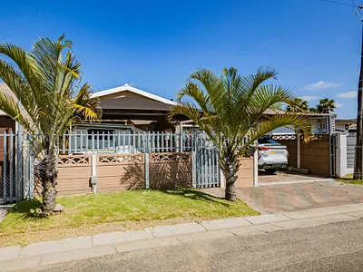 5 Bedroom House For Sale in Kraaifontein - tmUZ.webp