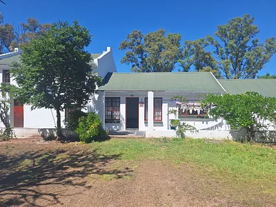 2 Bedroom Apartment To Rent in Queenstown - aq7k.webp