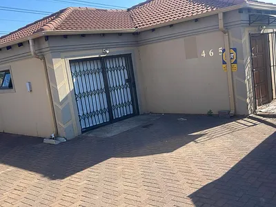2 Bedroom House For Sale in Vereeniging - DKV3.webp